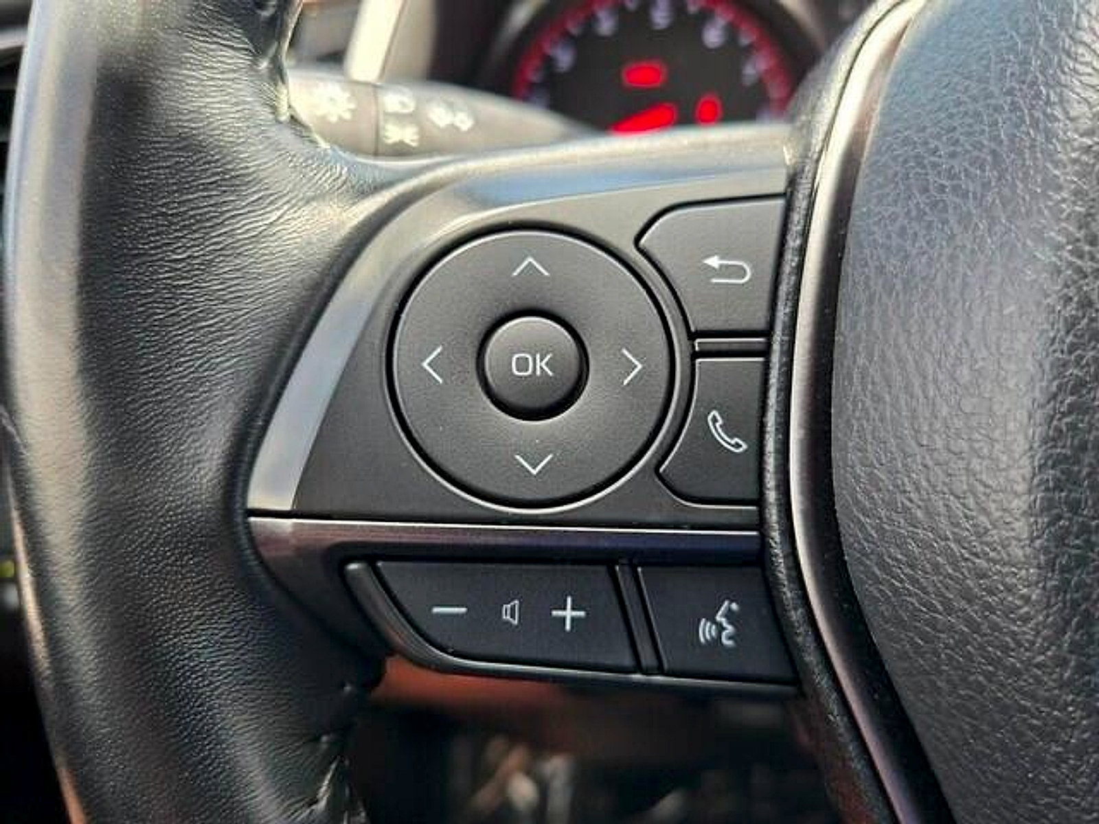 Used 2021 Toyota Camry XSE w/ Navigation Package FWD image 25