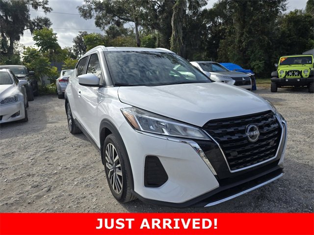 Used 2023 Nissan Kicks SV