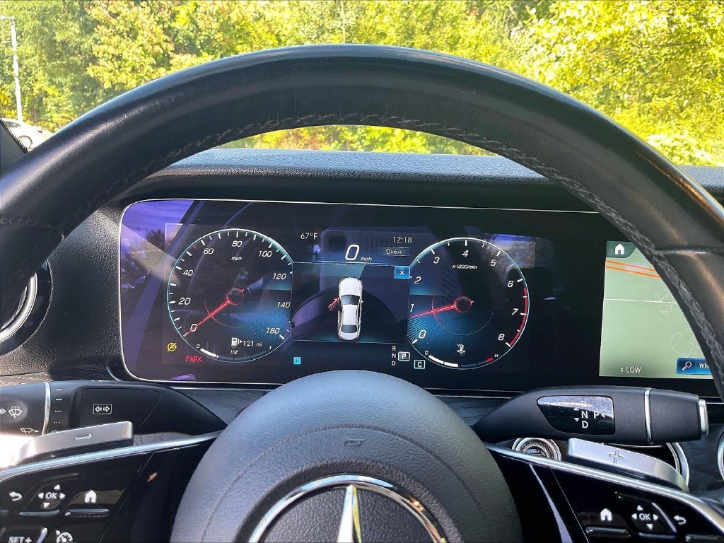 Used 2022 Mercedes-Benz E 350 4MATIC Sedan image 25