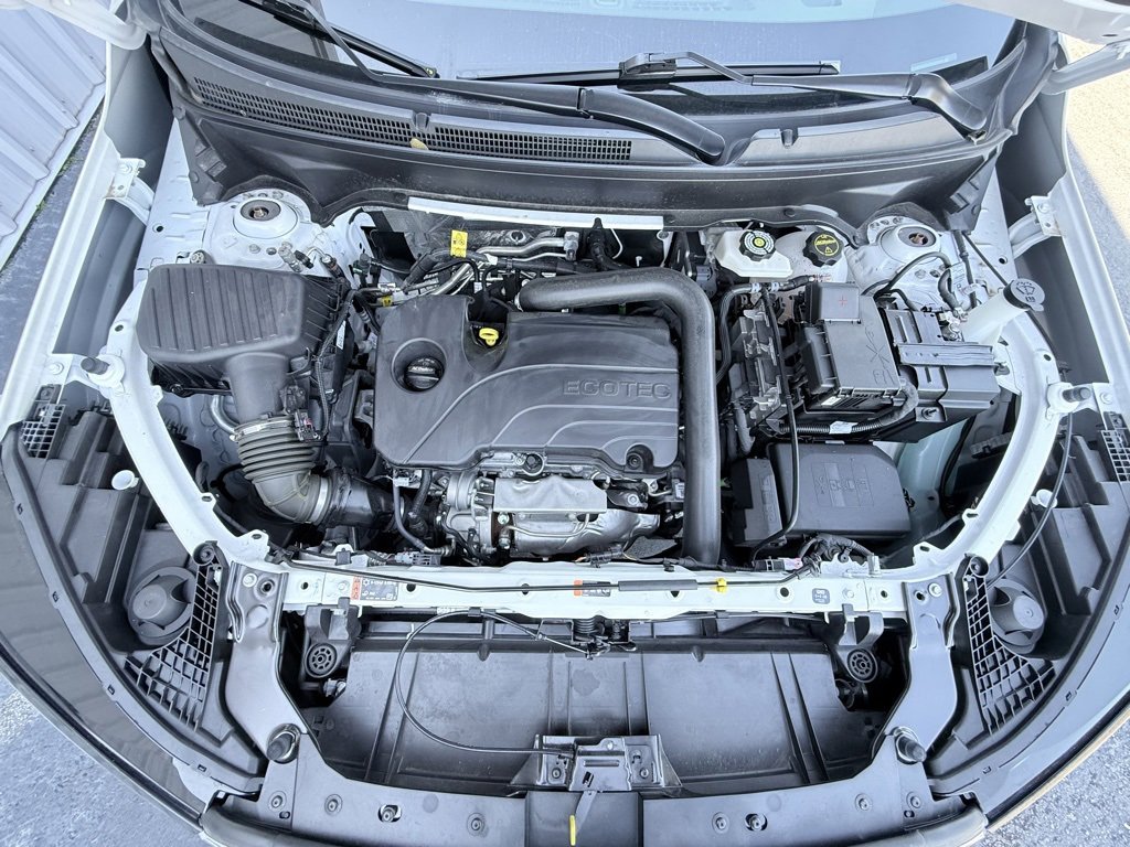 Used 2024 GMC Terrain SLE image 35