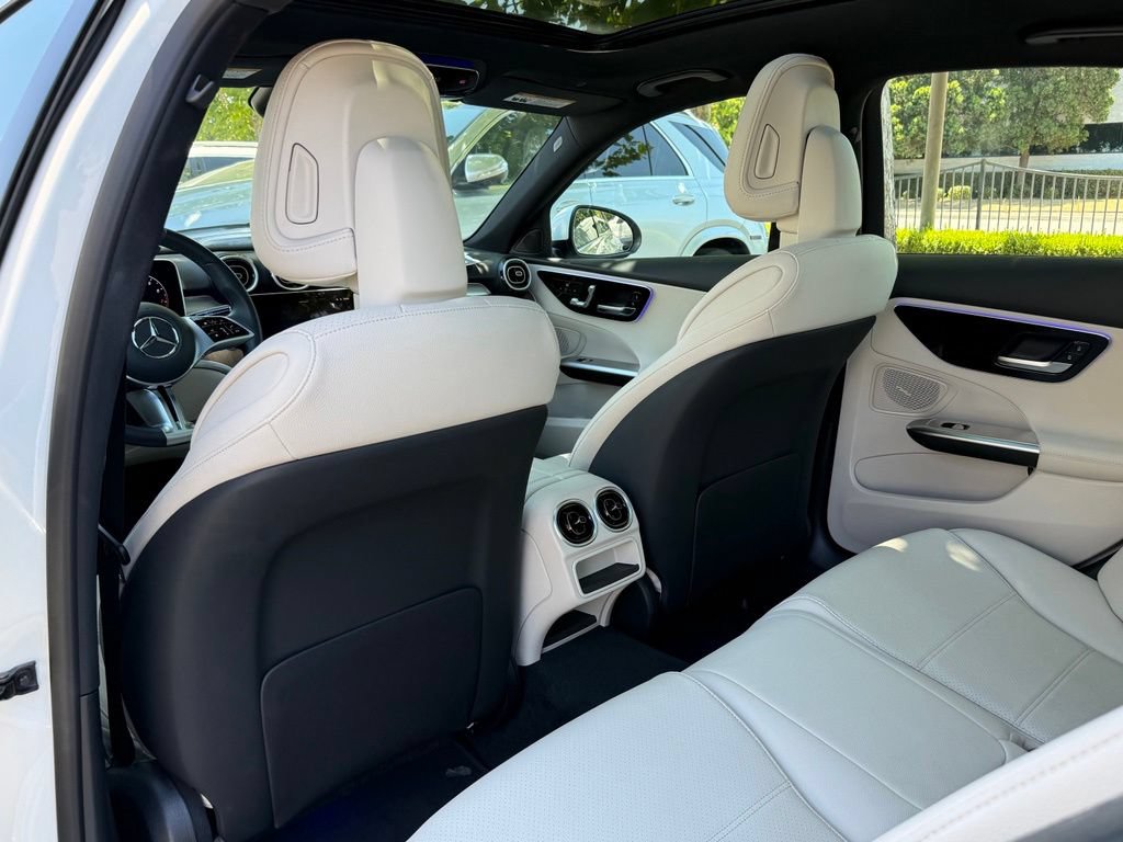 Certified 2026 Mercedes-Benz C 300 Sedan image 24