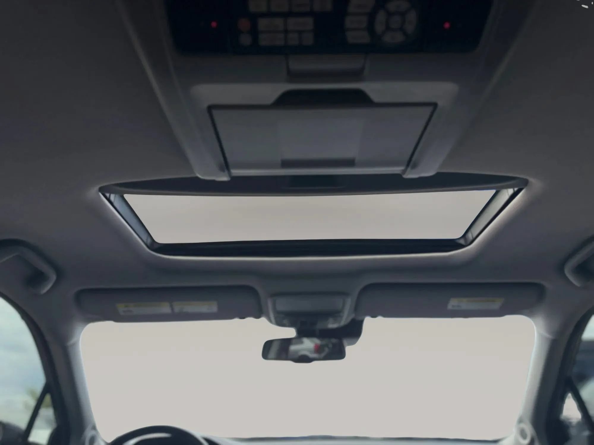 Used 2018 Honda Pilot Elite image 35