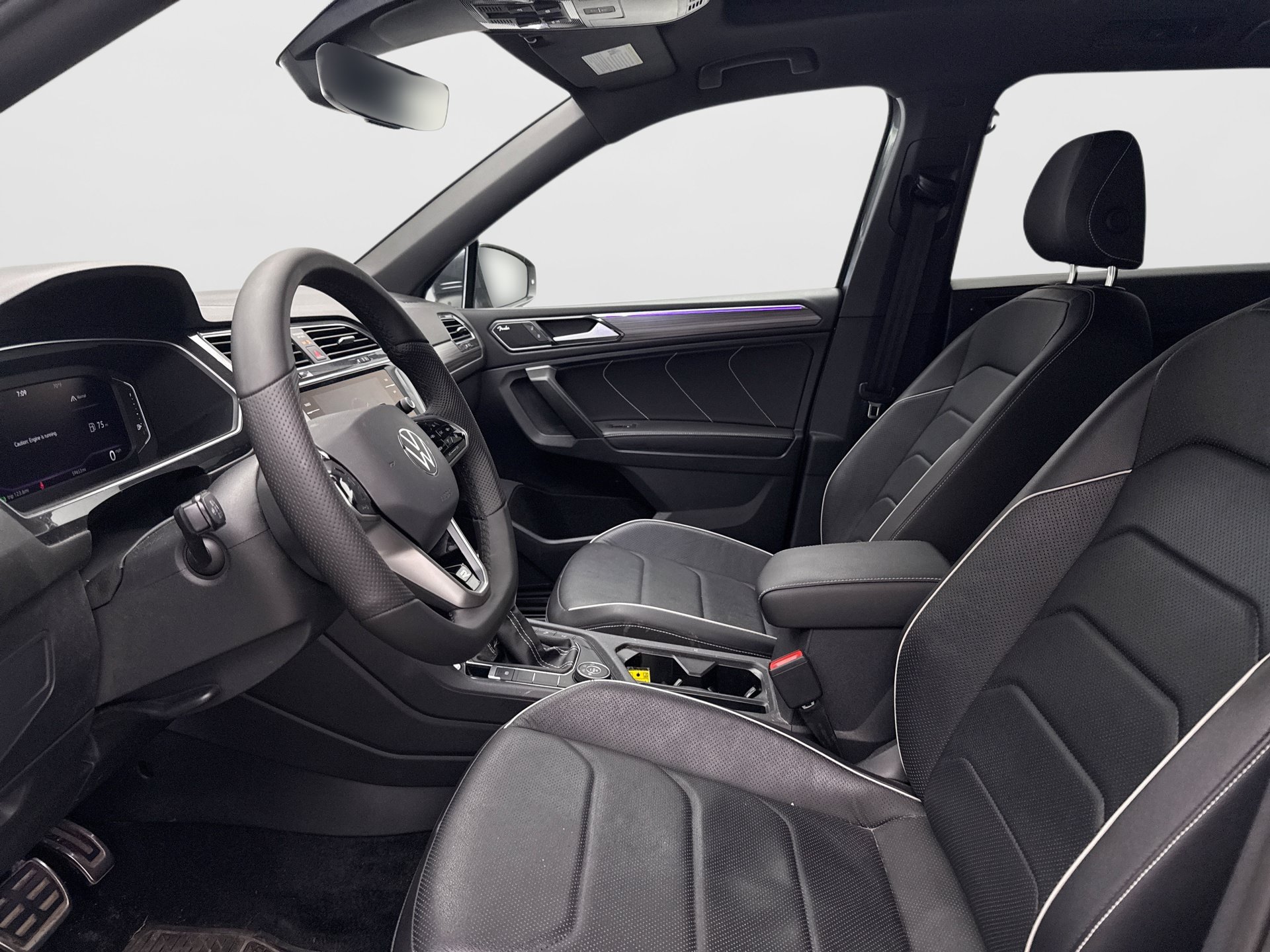 Used 2022 Volkswagen Tiguan SEL R-Line AWD/4WD image 9