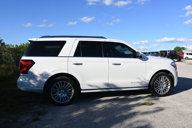 Used 2022 Ford Expedition Platinum RWD image 15