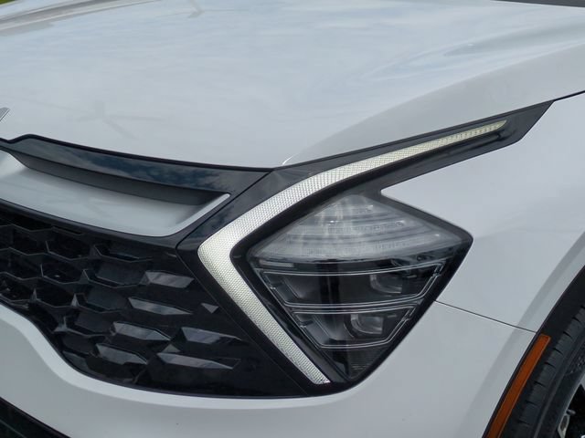 Certified 2024 Kia Sportage EX FWD image 9