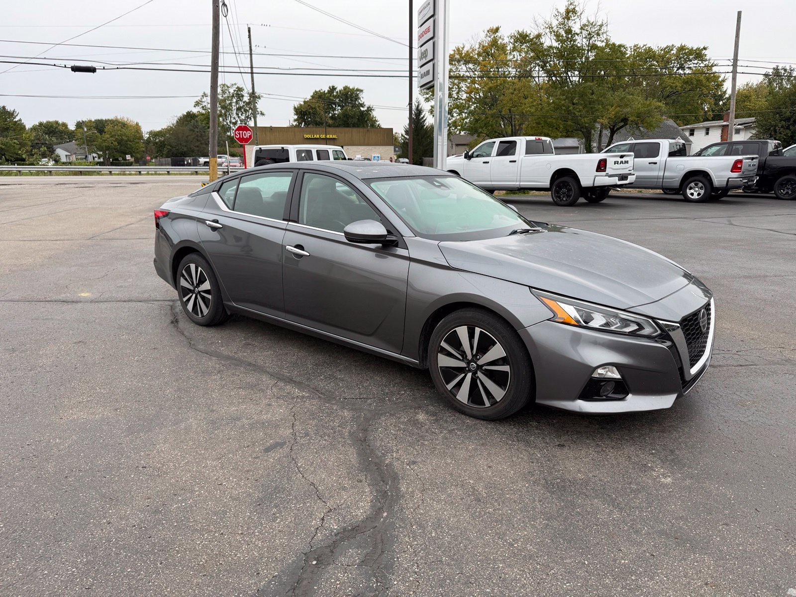 Used 2019 Nissan Altima 2.5 SL FWD image 3