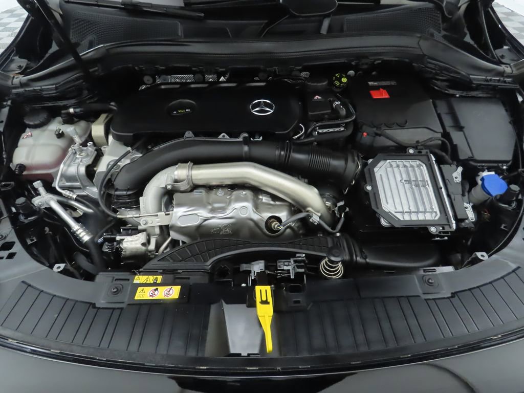 Certified 2025 Mercedes-Benz GLA 250 image 29