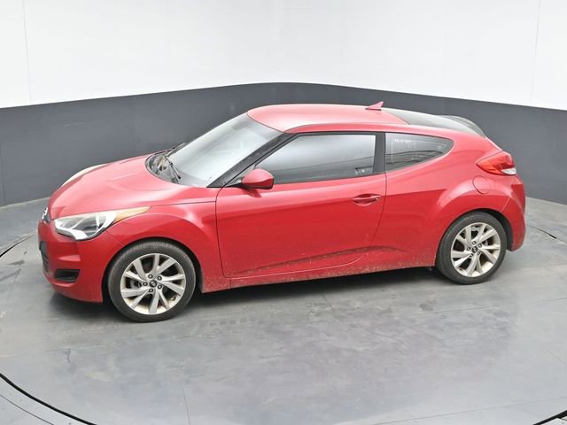 Used 2016 Hyundai Veloster FWD image 20