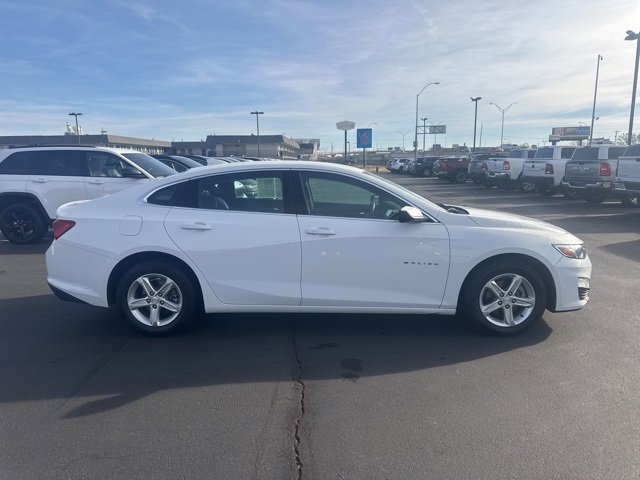 Used 2023 Chevrolet Malibu LT w/ Driver Confidence Package image 2