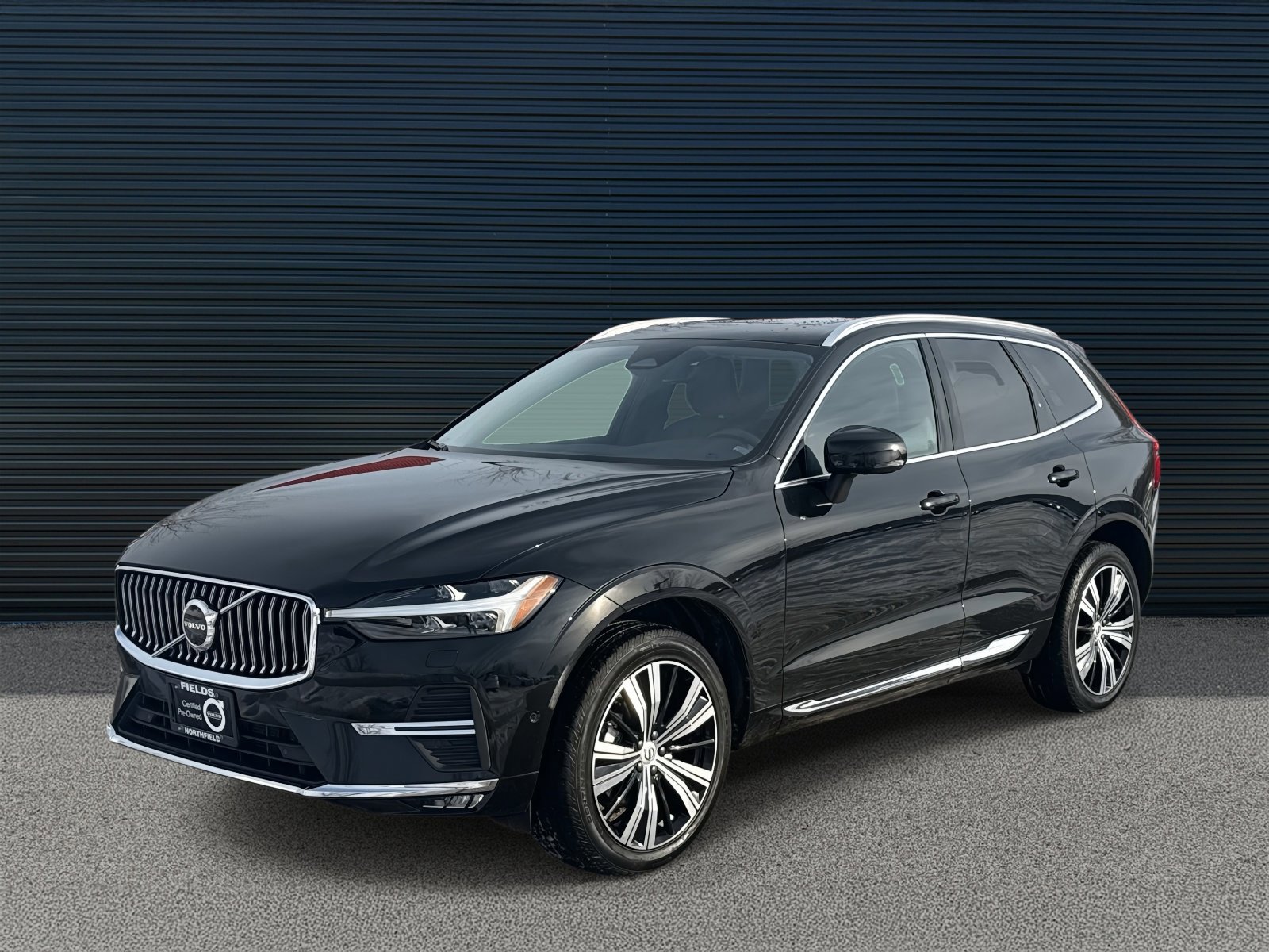 Certified 2023 Volvo XC60 B5 Plus w/ Climate Package