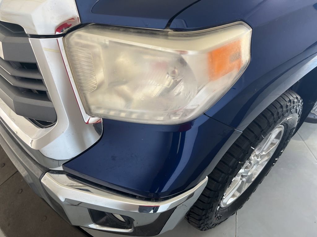 Used 2015 Toyota Tundra SR5 w/ SR5 Upgrade Package image 36