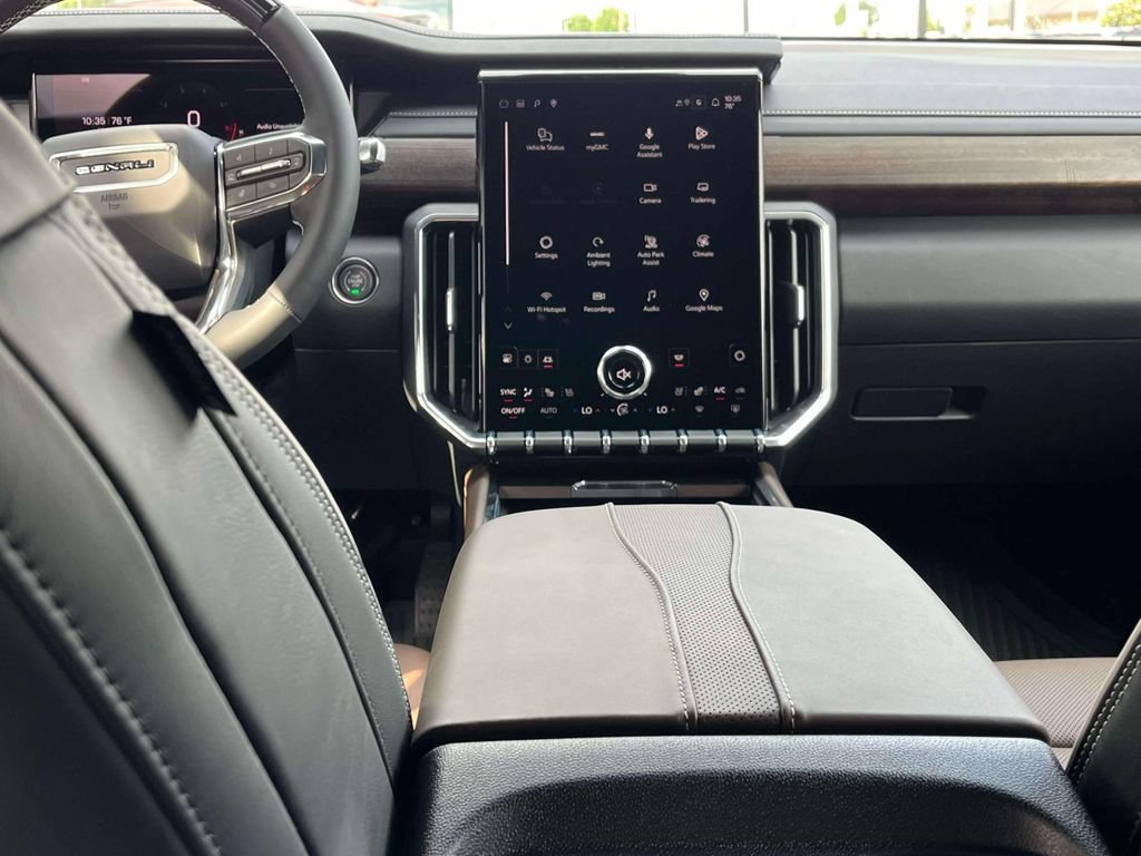 New 2027 GMC Acadia Denali Ultimate w/ LPO, Floor Liner Package AWD/4WD image 13