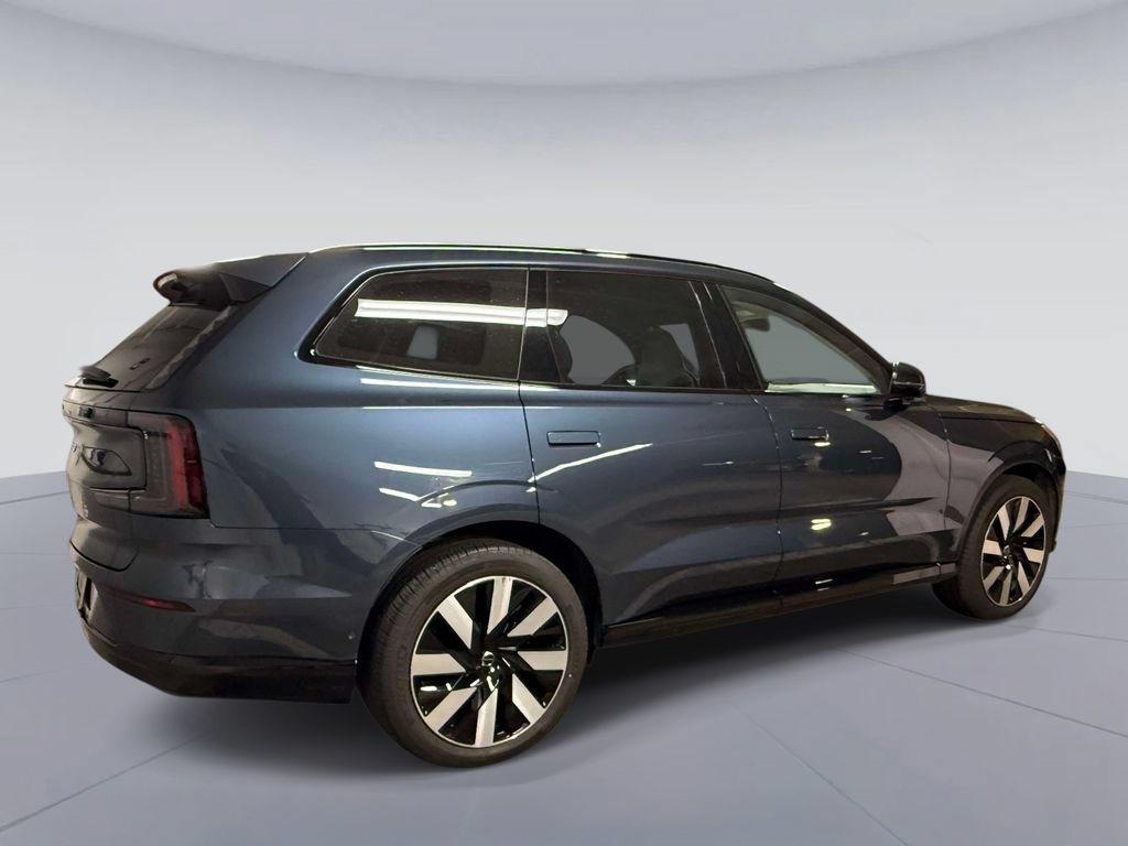 Used 2025 Volvo EX90 Ultra AWD/4WD image 4