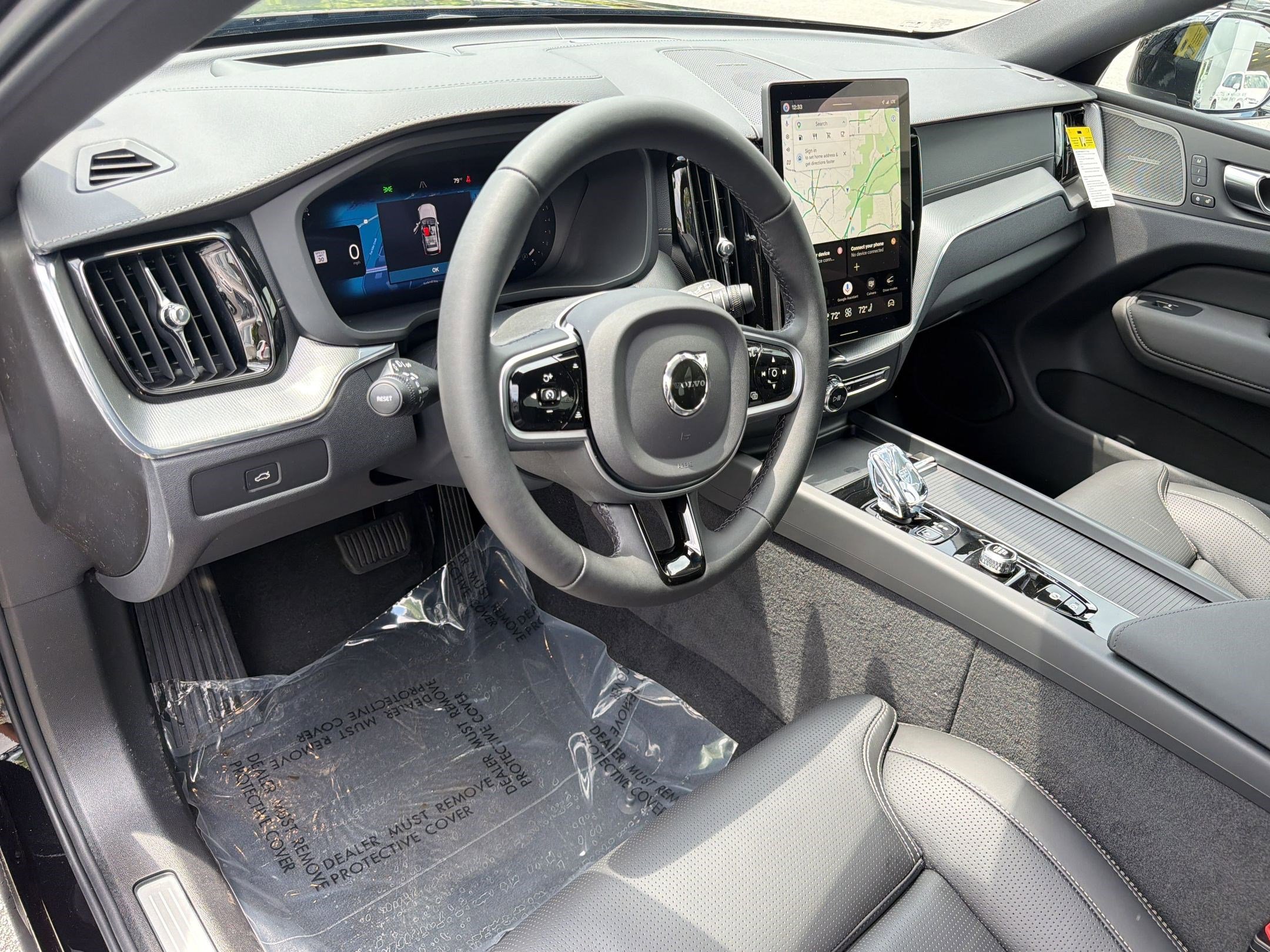 New 2026 Volvo XC60 B5 Ultra w/ Climate Package AWD/4WD image 4