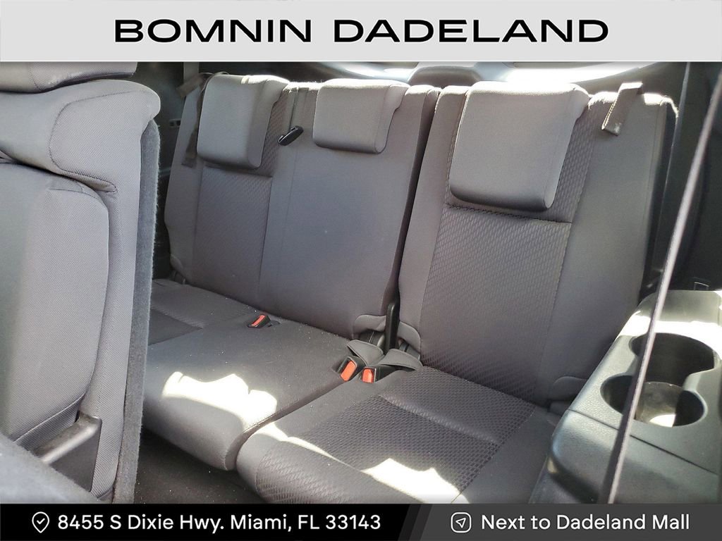 Used 2018 Toyota Highlander Plus image 8