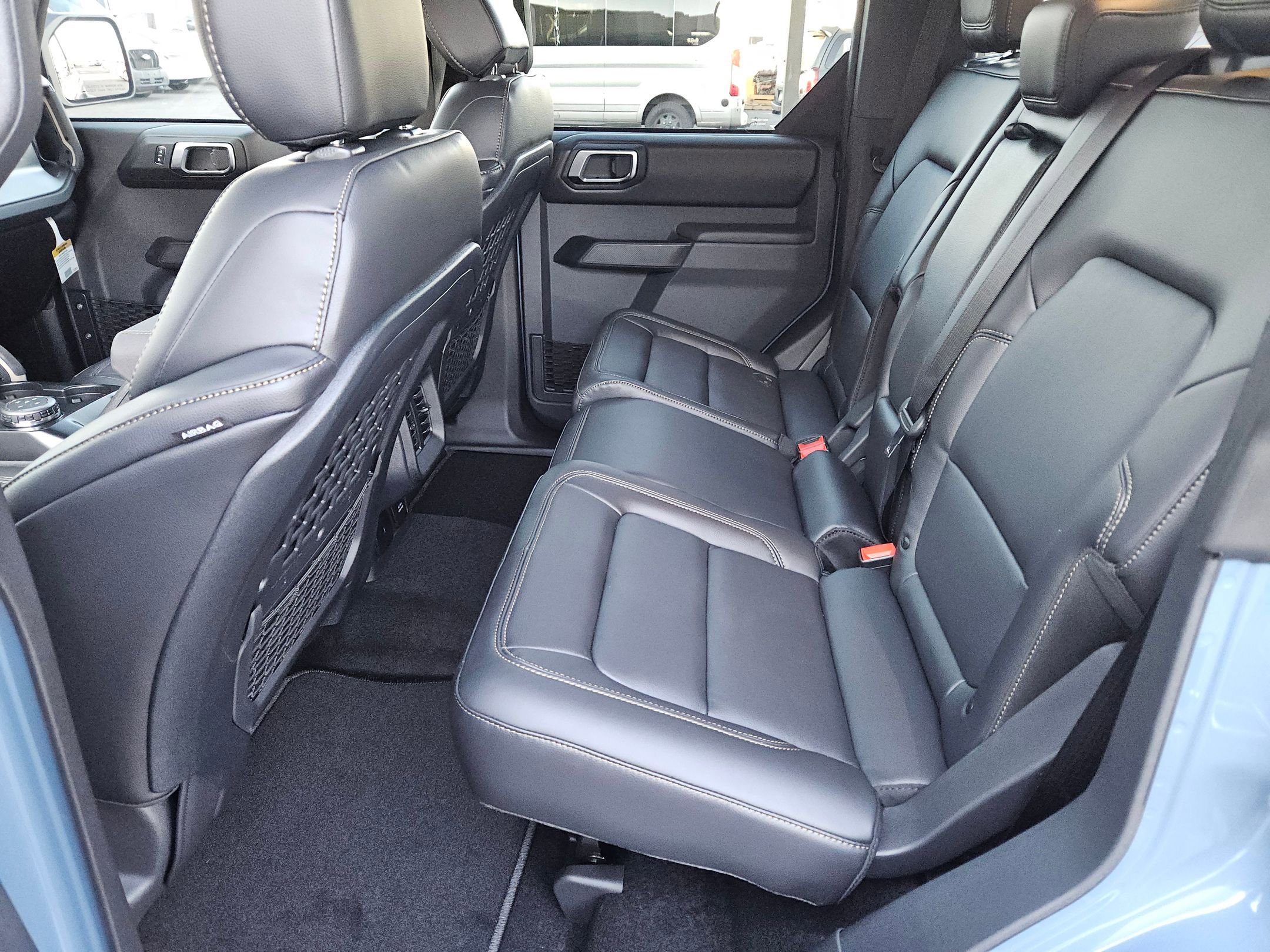 New 2025 Ford Bronco Badlands image 15