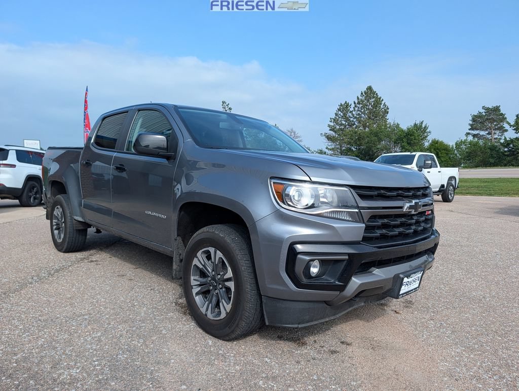 Used 2022 Chevrolet Colorado Z71 AWD/4WD image 9