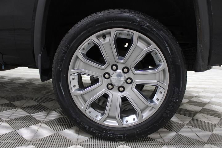 Used 2018 GMC Sierra 1500 Denali w/ Denali Ultimate Package image 47