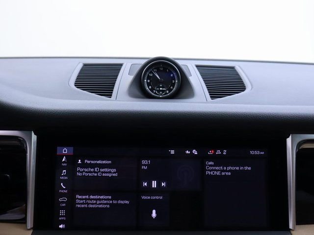 New 2024 Porsche Macan image 35