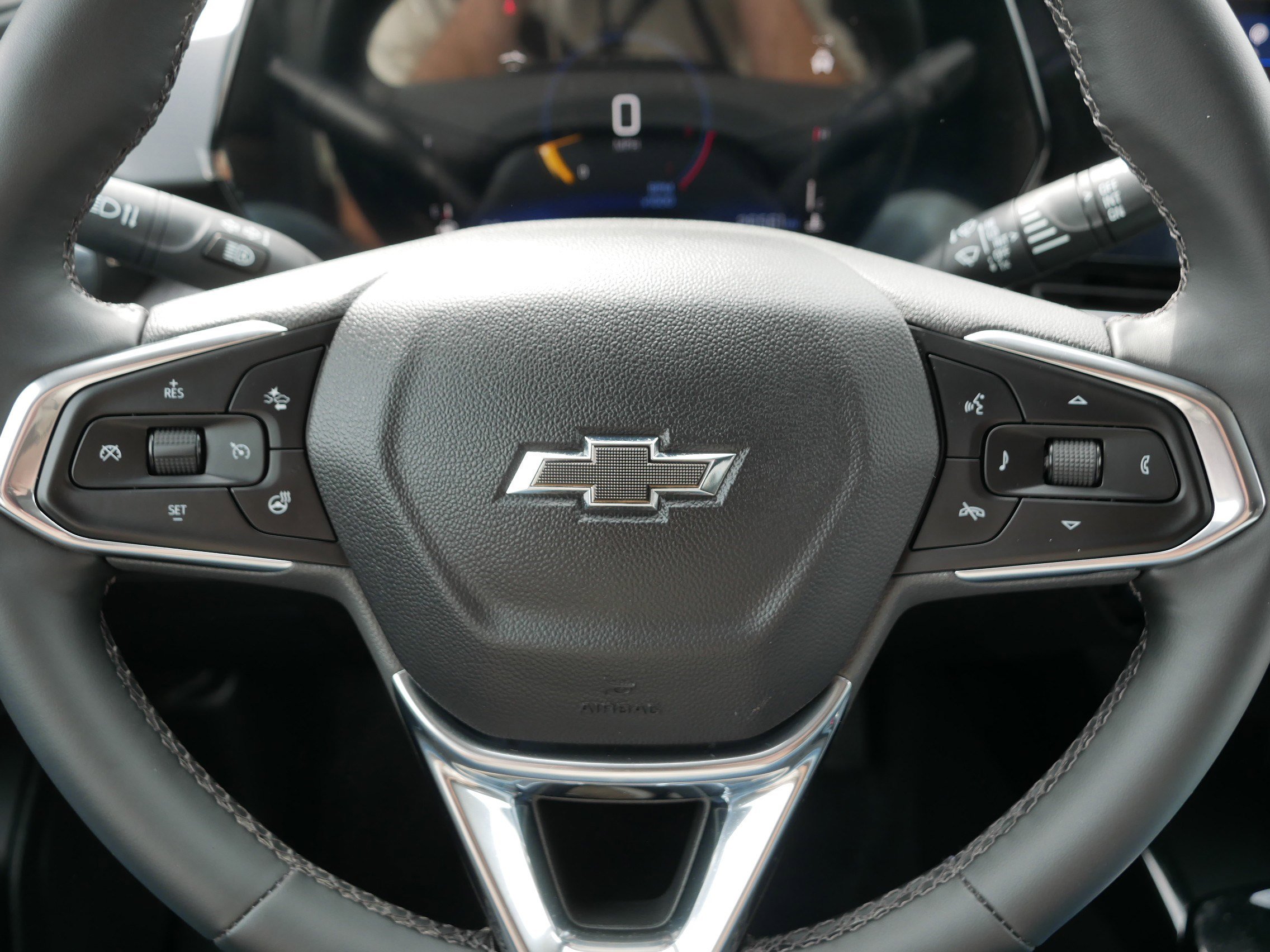 Used 2025 Chevrolet Trax ACTIV w/ Driver Confidence Package FWD image 25