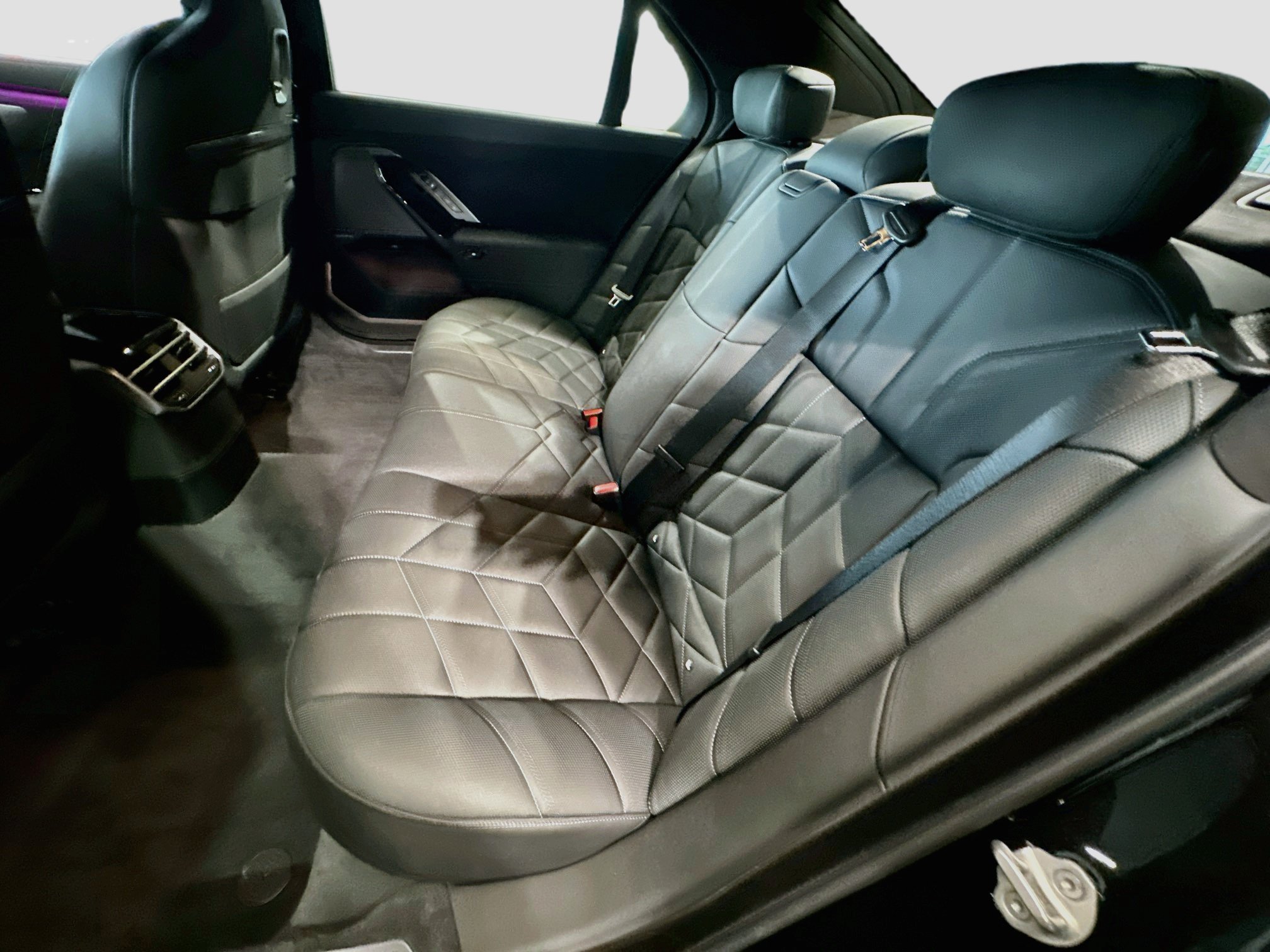 New 2027 BMW 740i w/ Executive Package RWD image 19