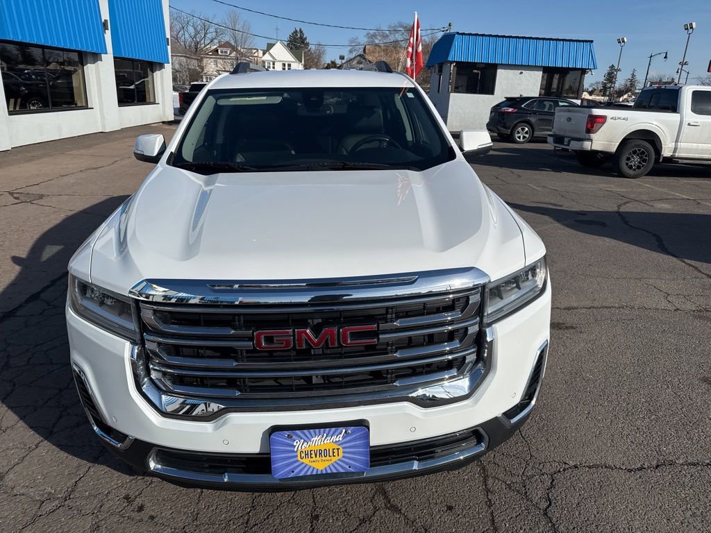 Used 2021 GMC Acadia SLT image 3
