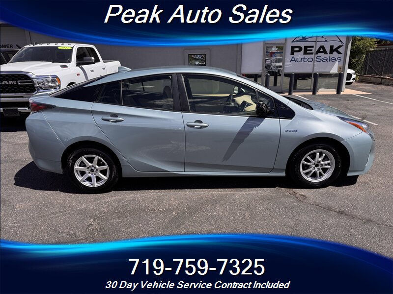 Used 2016 Toyota Prius Three FWD image 8