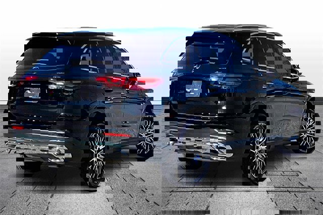 Certified 2025 Mercedes-Benz GLC 300 4MATIC image 7