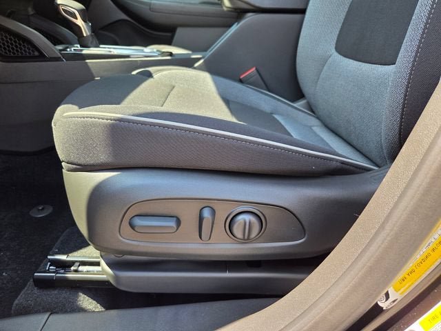 New 2026 Chevrolet TrailBlazer LT w/ Convenience Package FWD image 8
