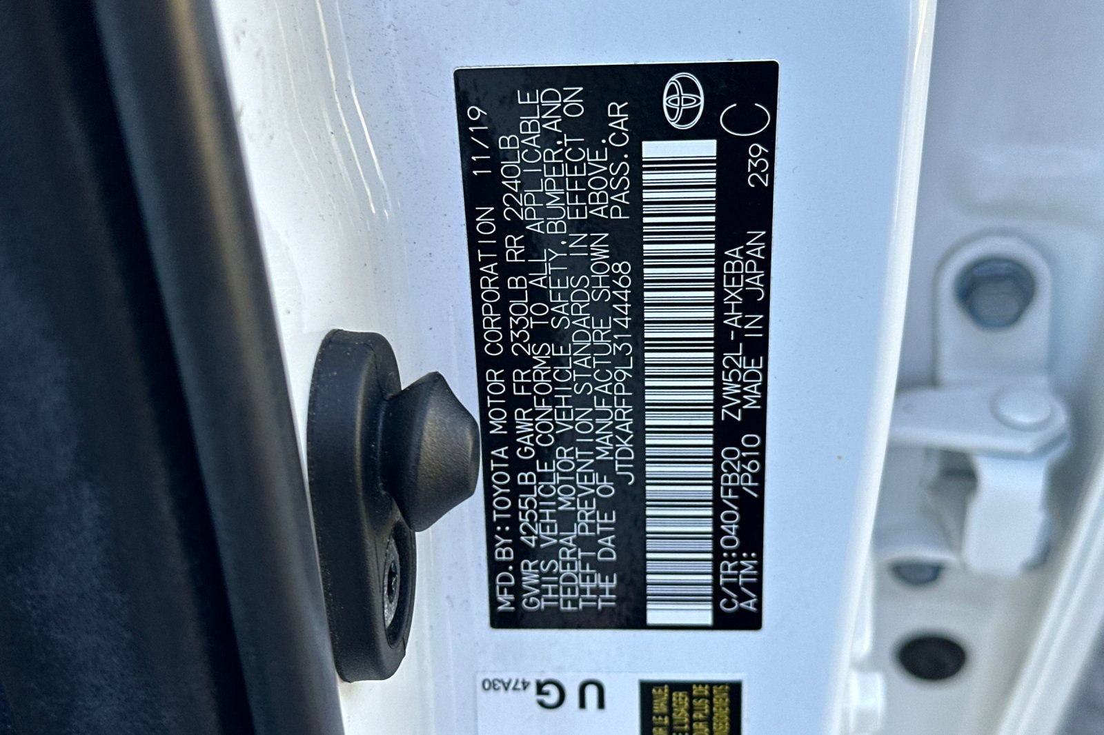 Used 2020 Toyota Prius Prime LE FWD image 28