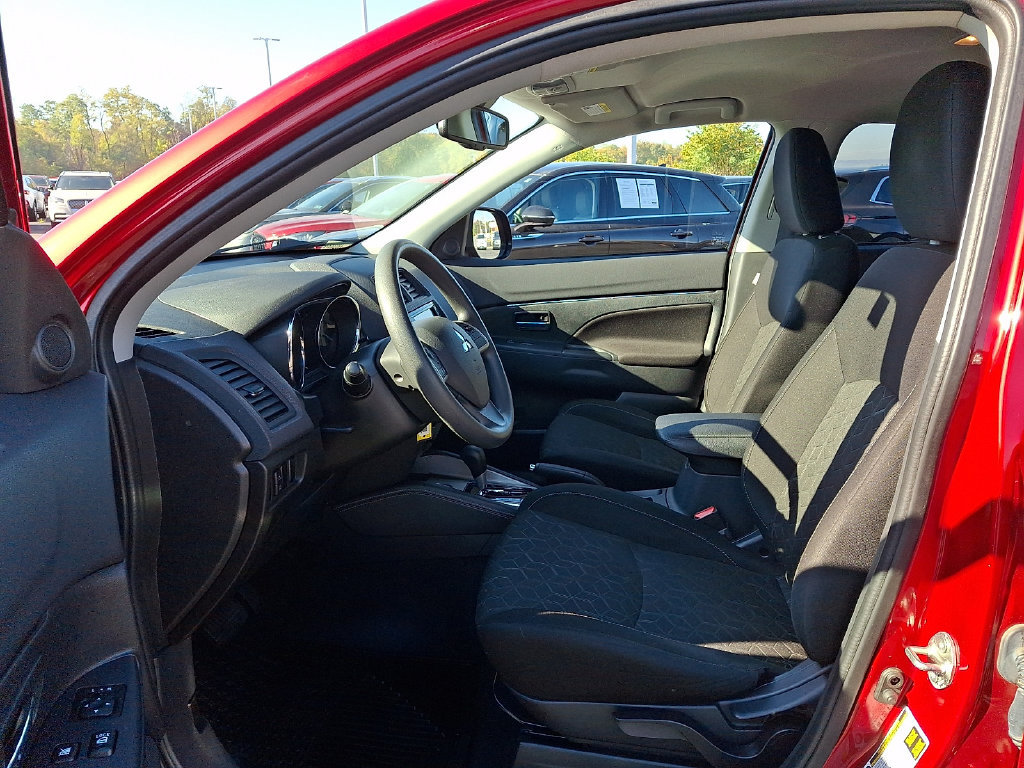 Used 2021 Mitsubishi Outlander Sport ES FWD image 13