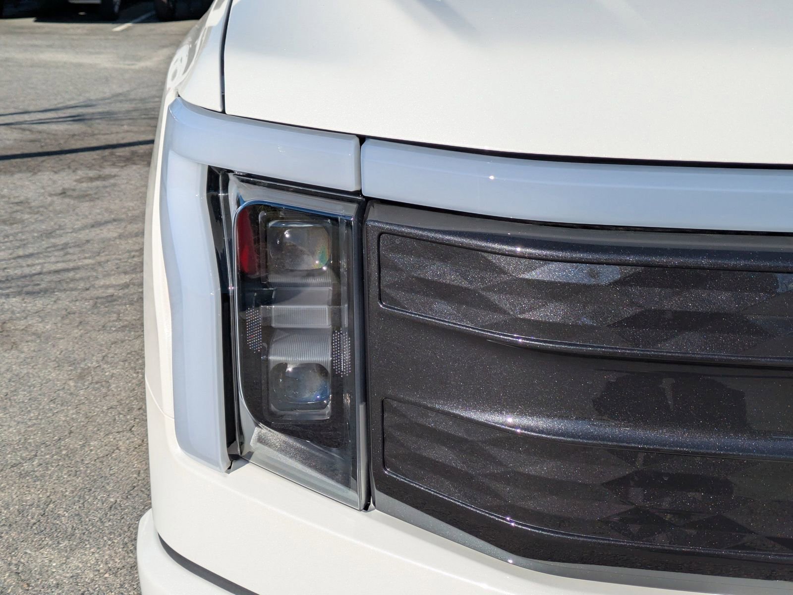 New 2025 Ford F150 Lightning Platinum AWD/4WD image 10