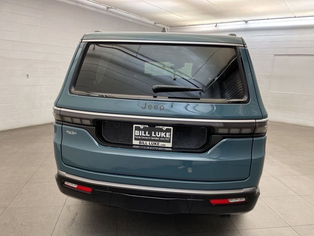 New 2026 Jeep Grand Wagoneer 2WD w/ Premium Group I image 5