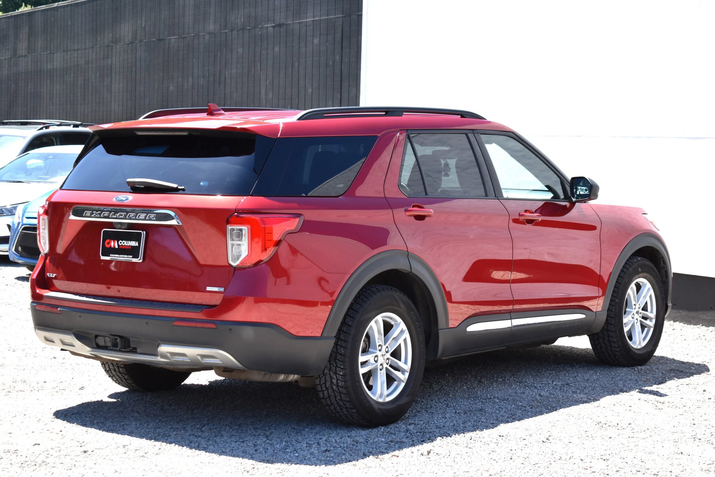 Used 2020 Ford Explorer XLT w/ Equipment Group 202A AWD/4WD image 58