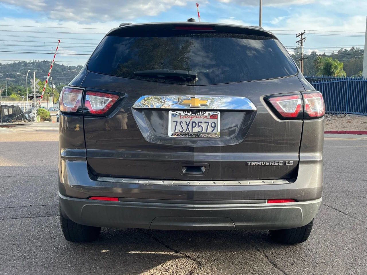 Used 2016 Chevrolet Traverse LS image 7