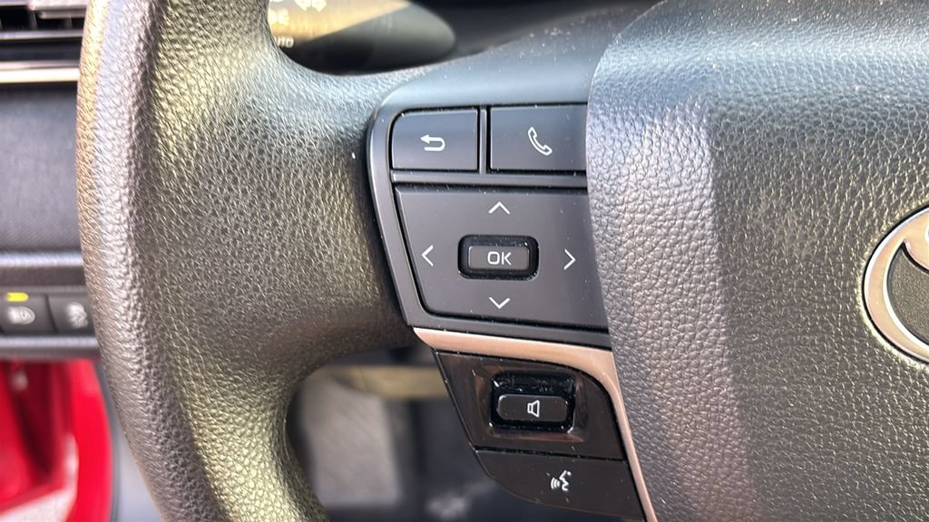 Used 2025 Toyota Camry LE FWD image 16