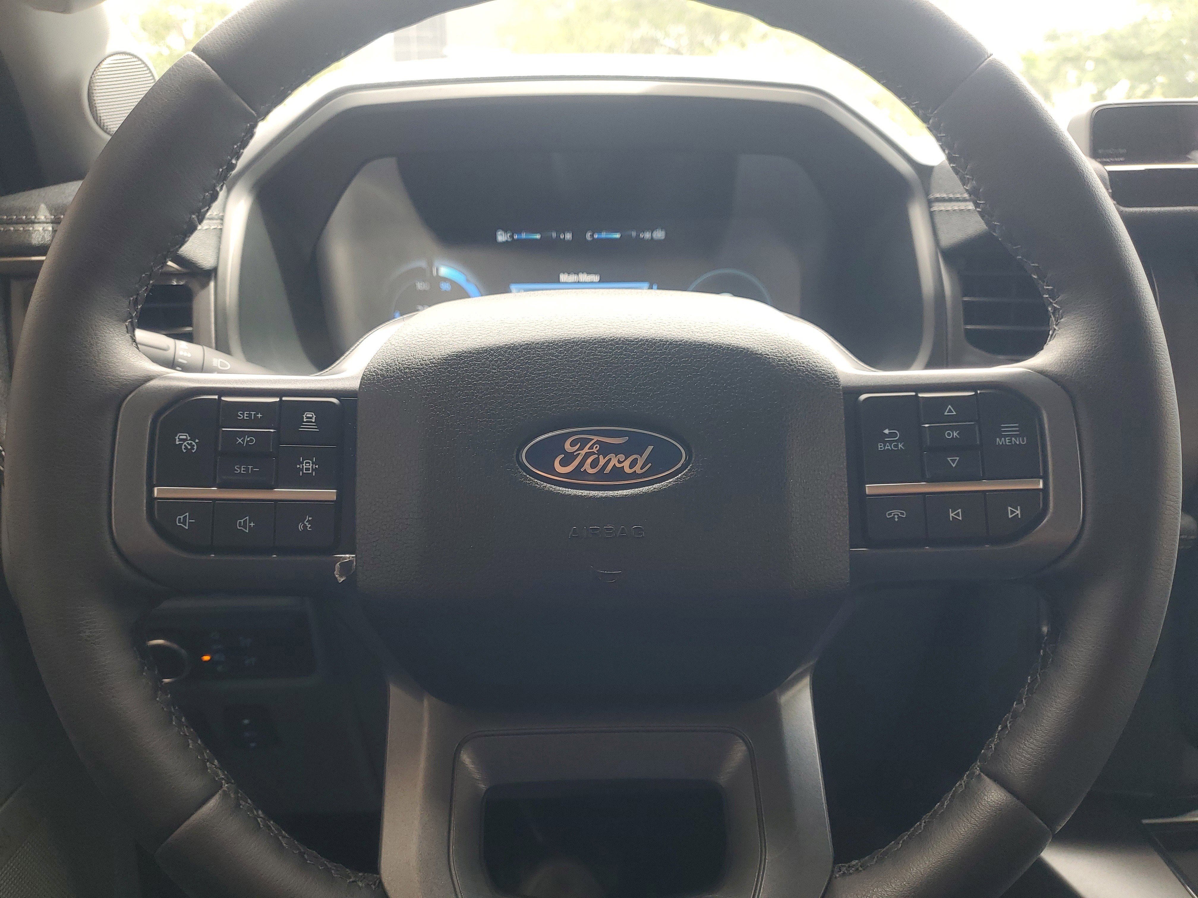 Used 2025 Ford F150 Lightning Flash AWD/4WD image 20