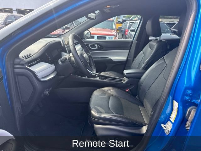 Certified 2023 Jeep Compass Limited AWD/4WD image 10
