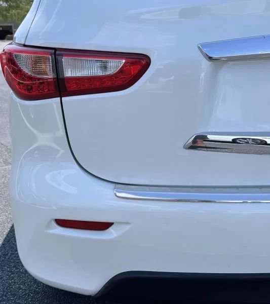 Used 2015 INFINITI QX60 Luxe w/ Premium Package AWD/4WD image 11