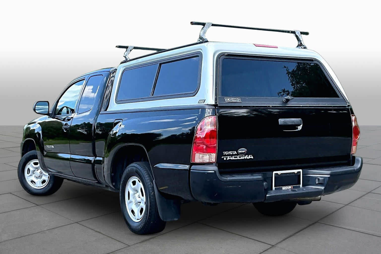 Used 2015 Toyota Tacoma 2WD Access Cab w/ Convenience Package image 11