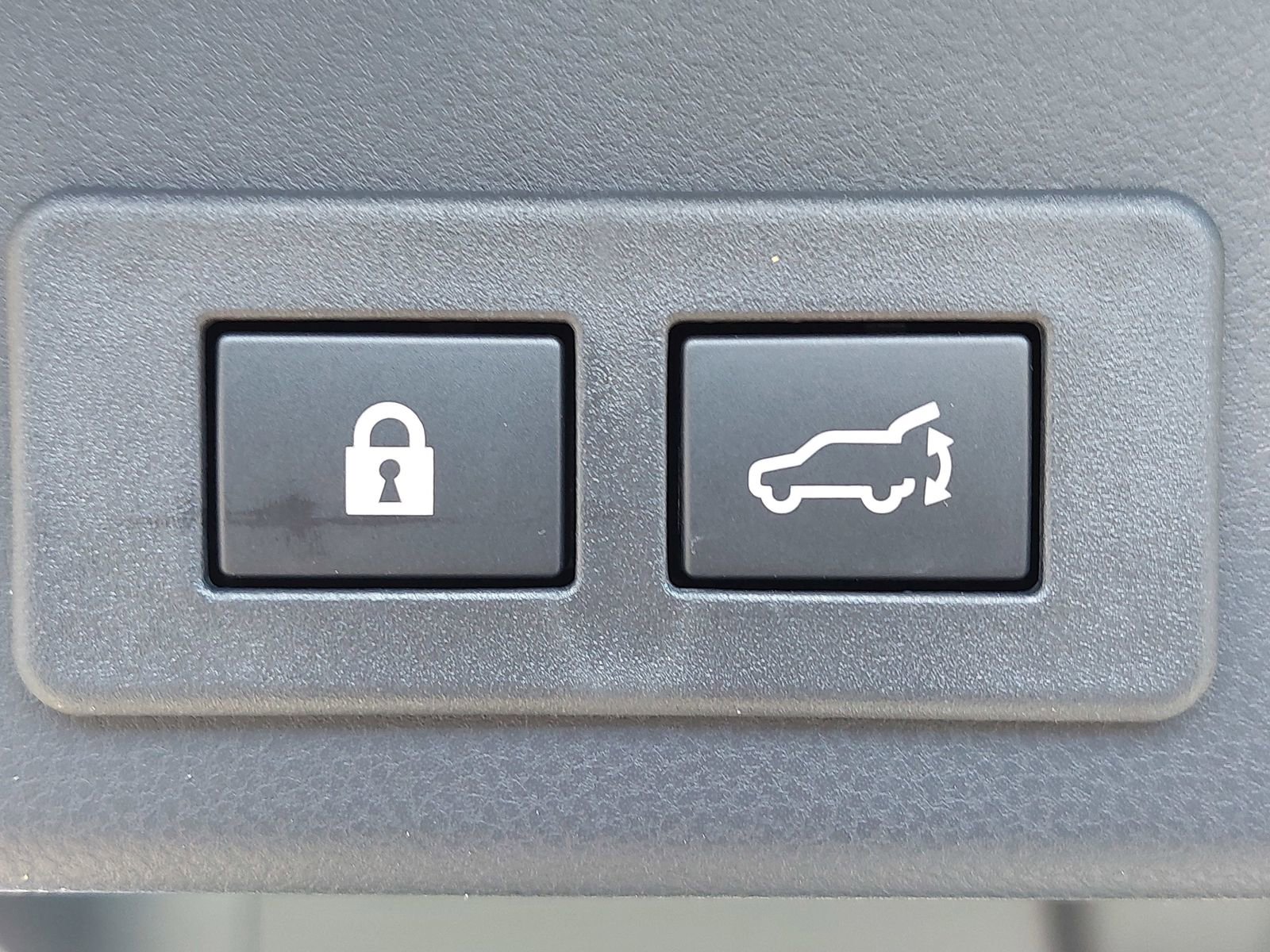 Certified 2025 Subaru Ascent Touring w/ Popular Package #2 image 15