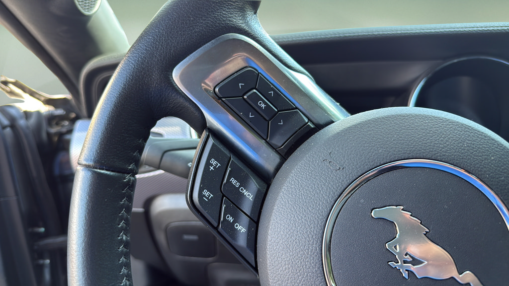Used 2016 Ford Mustang GT RWD image 14