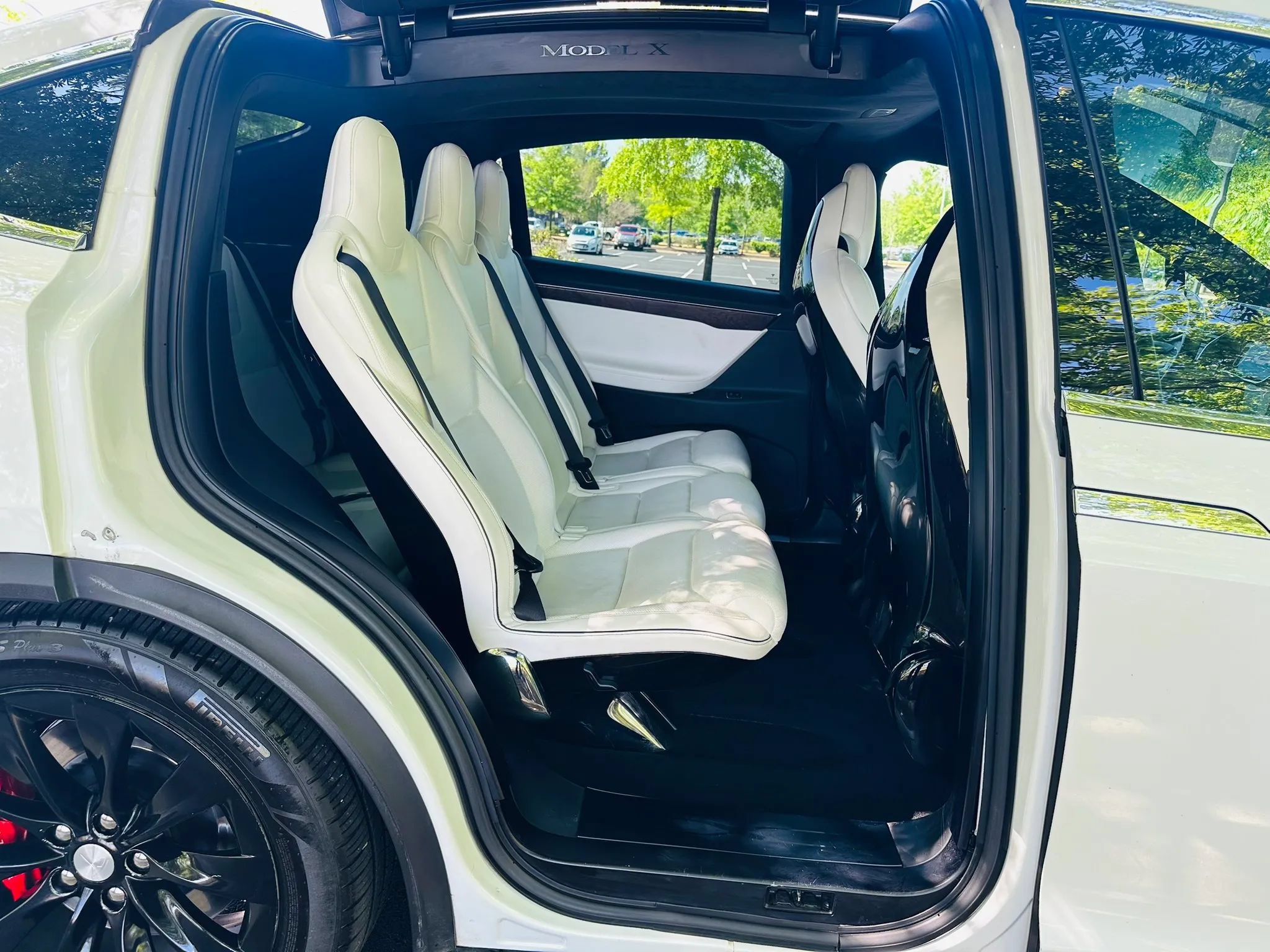 Used 2016 Tesla Model X Performance AWD/4WD image 14