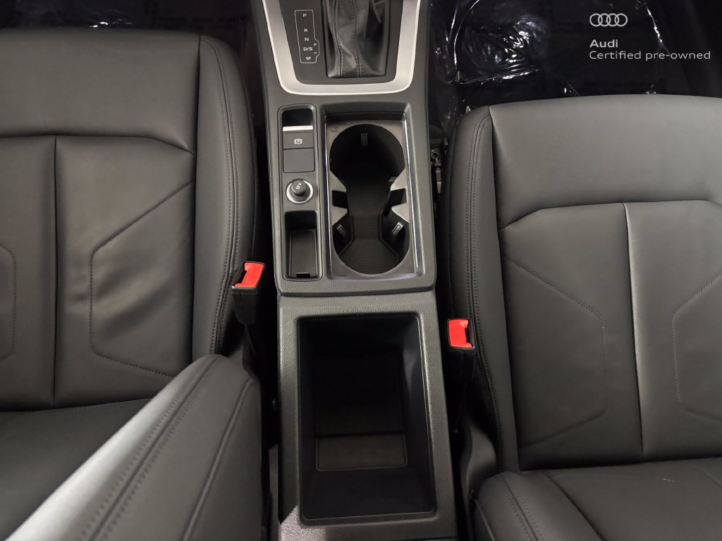 Certified 2025 Audi Q3 2.0T Premium Plus w/ Premium Plus Package AWD/4WD image 30