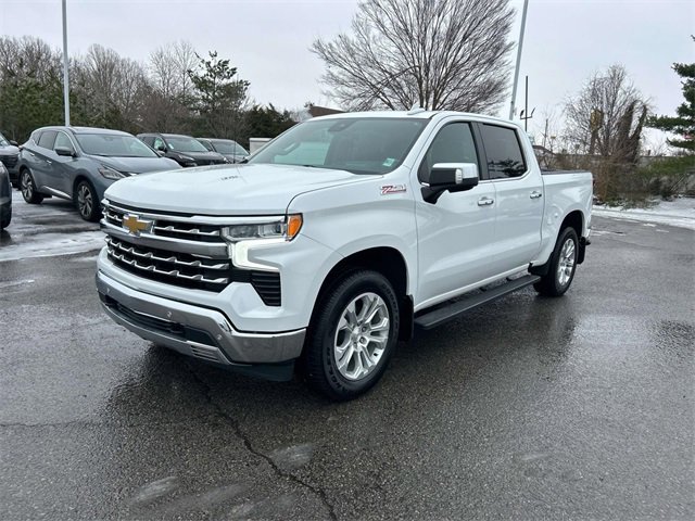 Used 2022 Chevrolet Silverado 1500 LTZ w/ LTZ Premium Package image 9