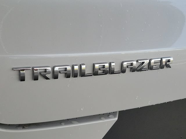 New 2025 Chevrolet TrailBlazer ACTIV w/ Convenience Package FWD image 28
