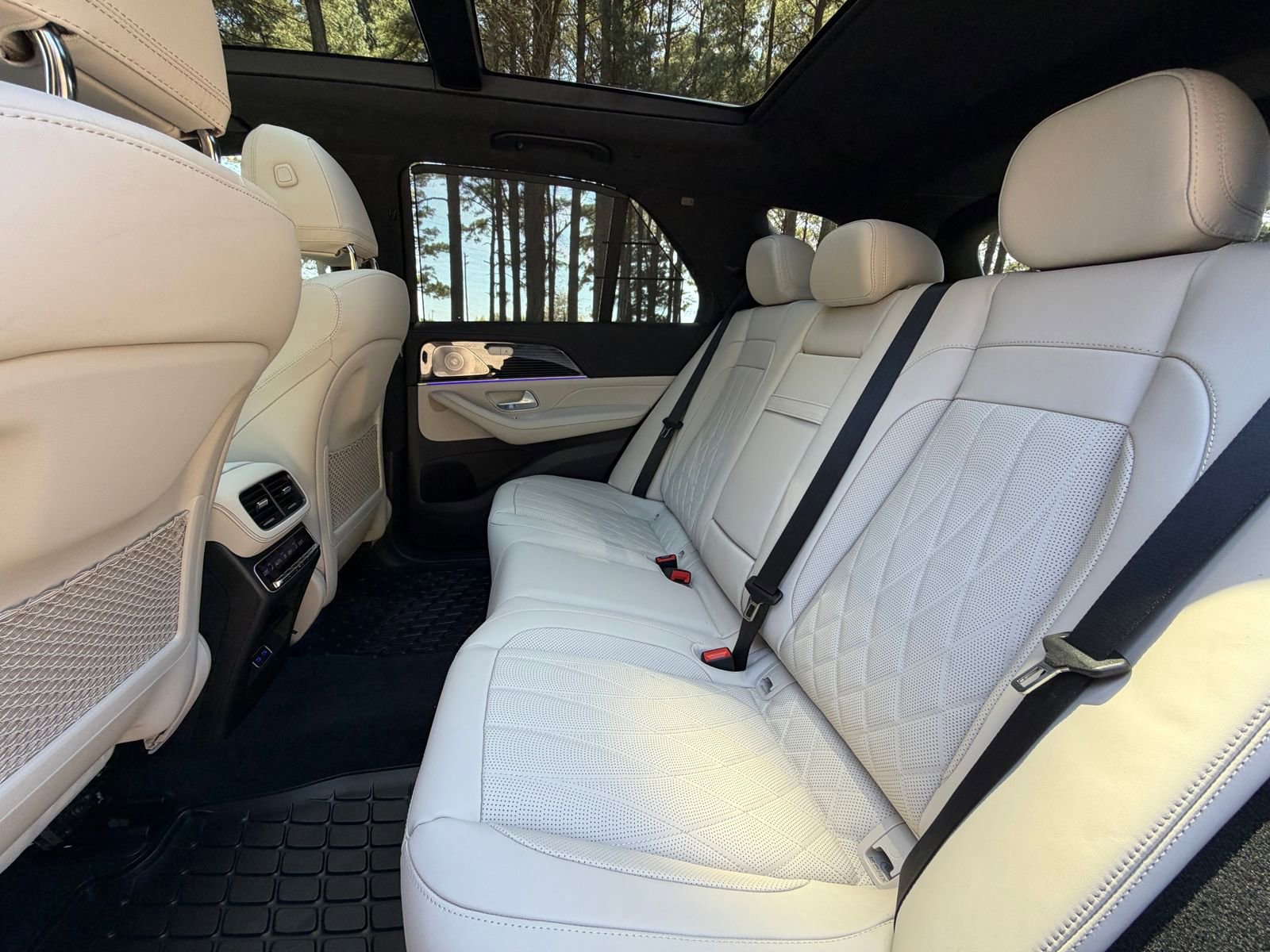 New 2026 Mercedes-Benz GLE 63 AMG S image 14