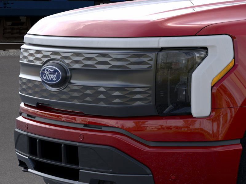 New 2025 Ford F150 Lightning Lariat AWD/4WD image 17