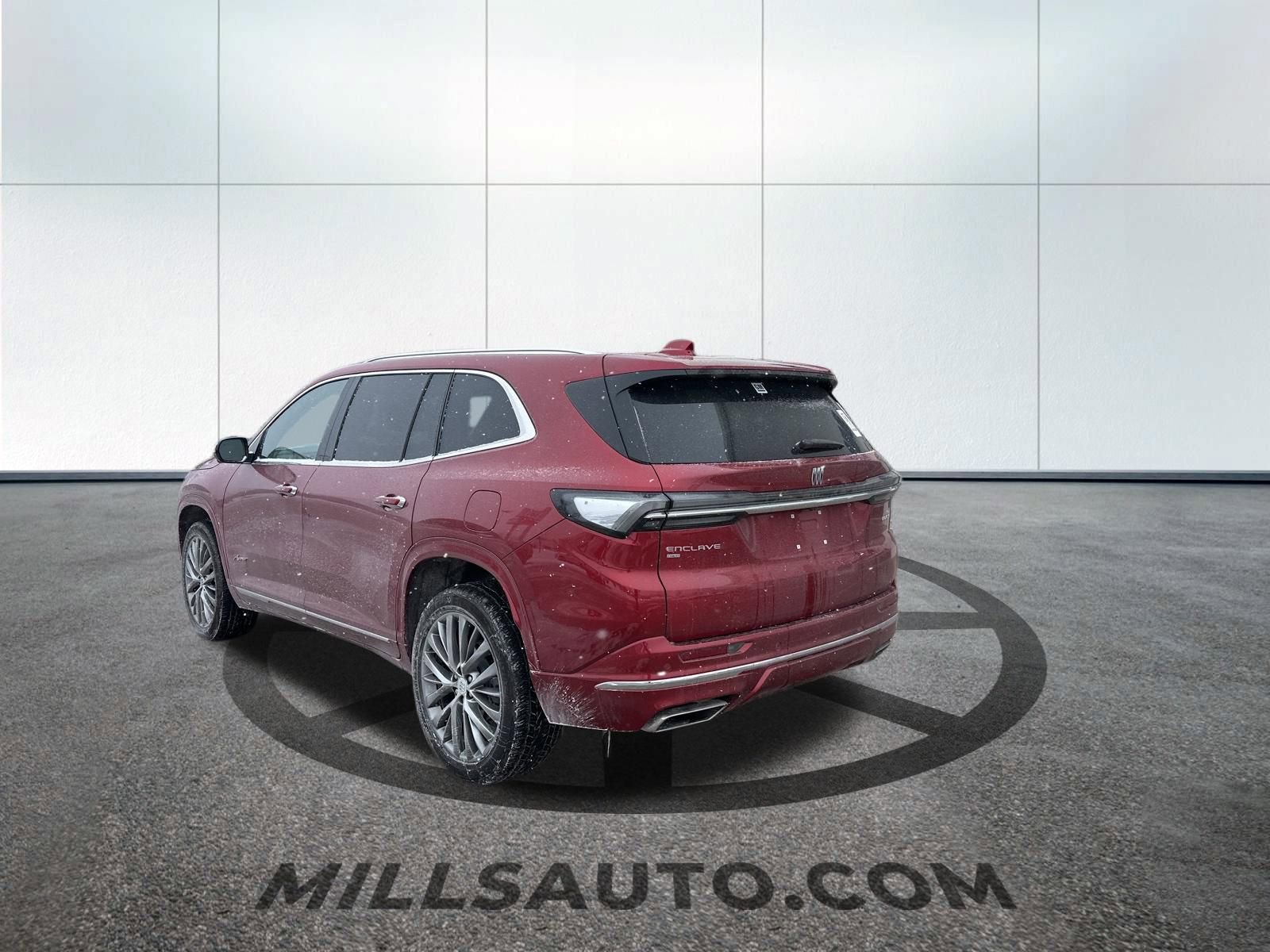 Used 2025 Buick Enclave Avenir image 7