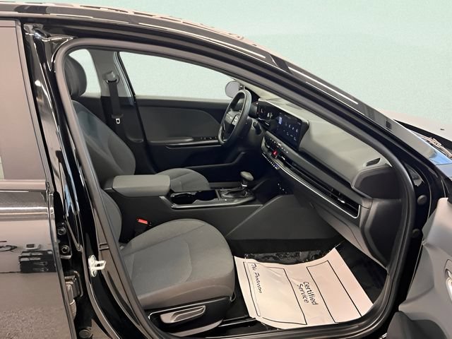 Used 2025 Kia K4 FWD image 12